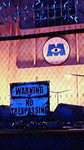 No trespassing (English)